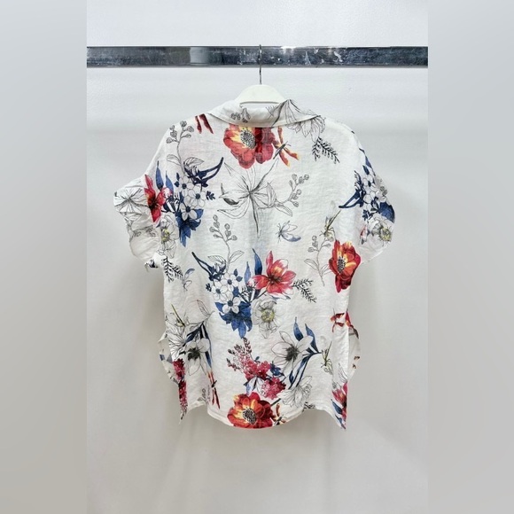 (20-70-FLORALCANVAS-WHT) RUFFLED SHORT SLEEVE FLORAL CANVAS PRINT LINEN TOP - Picture 2 of 2